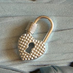 Broche Candado Mate Silver - Colección Brasil - 22 mm - 1 unidad