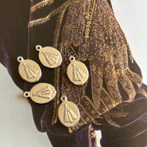 Pendant Virgencita Mini Silver - Colección Brasil - 12 mm - 1 unidad