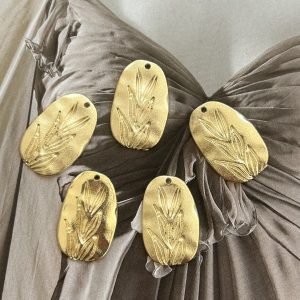 Pendant Hoja Mate Gold - Colección Brasil - 28 mm - 1 unidad