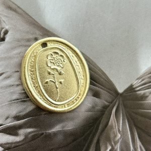 Pendant Medallion Flor Gold Mate - Colección Brasil - 25 mm - 1 unidad - Oro