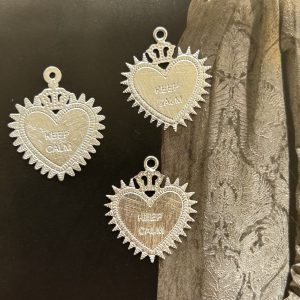 Pendant Corazón Keep Calm Silver - Colección Brasil - 25 mm - 1 unidad - Plata