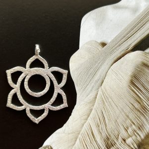 Pendant mandala Flor Loto Silver - Colección Brasil - 15 mm - 1 unidad