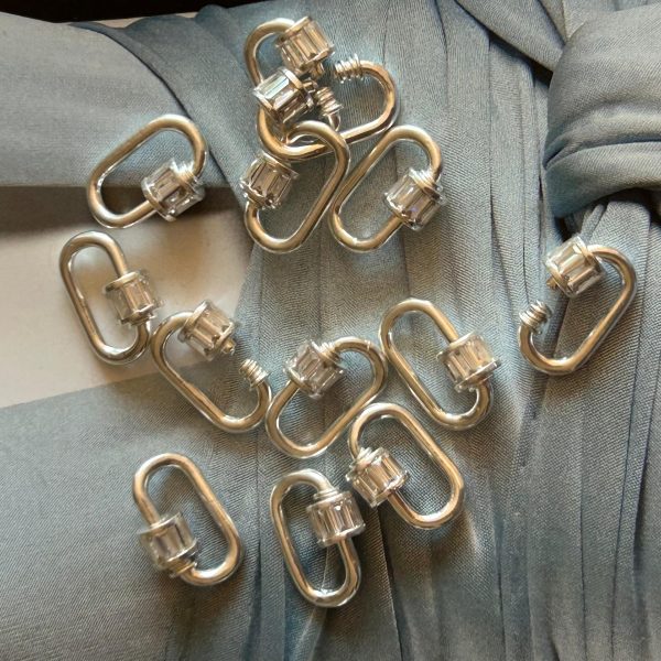 Broche Cristal Silver - Colección Brasil - 18 mm - 1 unidad - Plata