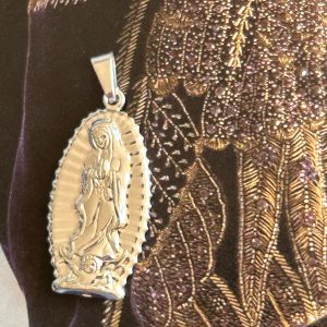 Pendant Virgencita Cuidadora Silver - Colección Brasil - 25 mm - 1 unidad