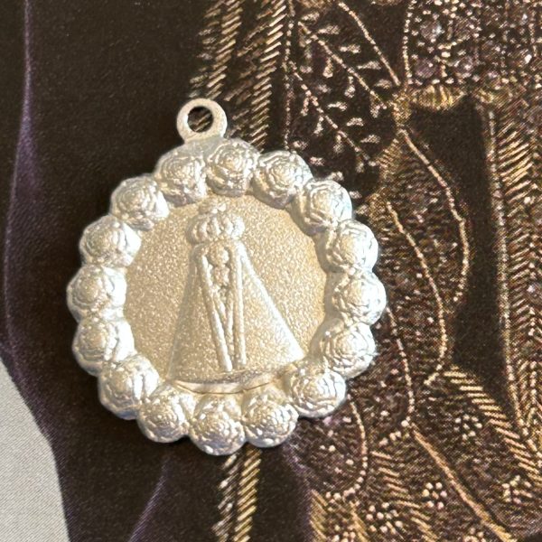 IMG_2745 Pendant Virgencita Flores Silver Mate - Colección Brasil - 20 mm - 1 unidad