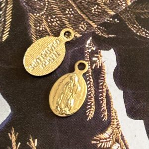 Pendant Virgencita Mini Petit Gold - Colección Brasil - 10 mm - 1 unidad - Oro