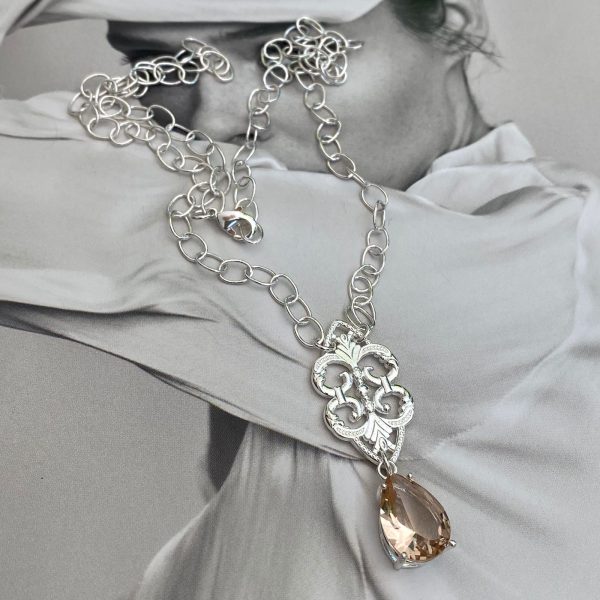 Collar Vainilla Enchapado Plata 950 Texturas y Calados Colección Praga One of a Kind