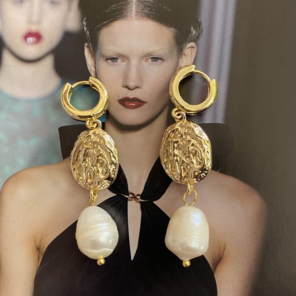 Aro Magdalena Perla Click Gold 5.5 cm Colección Boutique