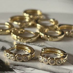4e7cbc8a-2bee-4e8d-a773-9774af7aabfd Aro Linda 1.4 cm Gold Colección Gold Addict