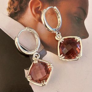 60ddb357-325e-45ba-98eb-f054415701c1 Aro Cristal Violeta Silver 3 cm Colección Boutique
