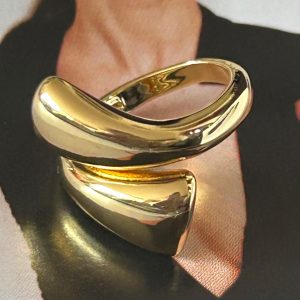 b7c9df01-a2ad-4d97-9f6a-1096c20fc3b2 Anillo Ajustable Greta Gold Colección Gold Addict