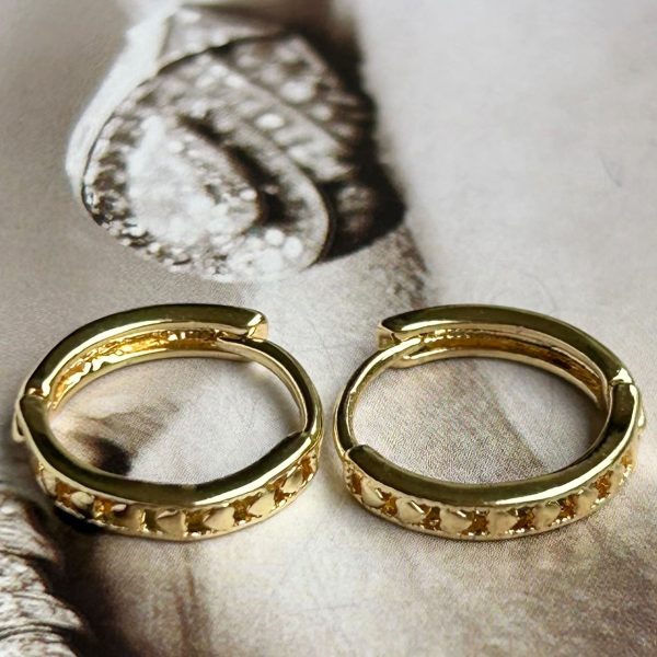 Aro Argollita Corazones Gold 1.5 cm Colección Gold Addict