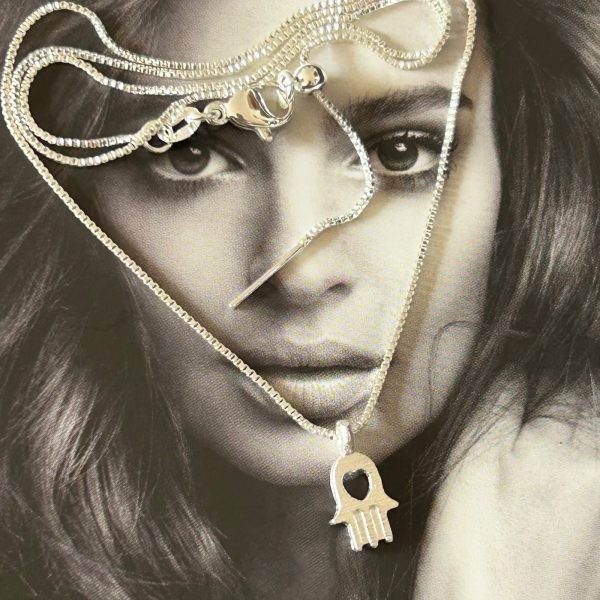 Collar Amuleto Manito Hamsa 45cm ajustable Silver Colección Gold Addict