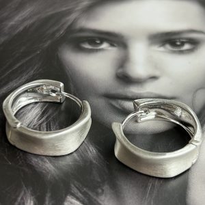 Aro Niza Silver 2 cm colección Gold Addict