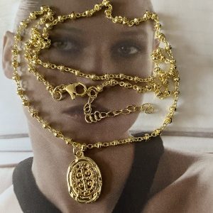 Collar Colgante de San Benito de 2 cm no reversible Gold 45 cm + Alargue Colección Gold Addict