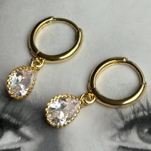 Aro Gota Cristal Gold 2.6 cm Colección Gold Addict
