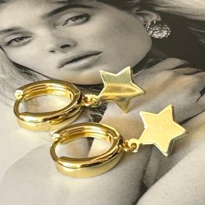 ad8e2c99-c9d8-4f75-be57-0127fe3a161e Aro Cristal Estrella Gold 2.5 cm Colección Gold Addict